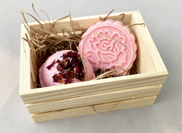Small Rose Gift Set